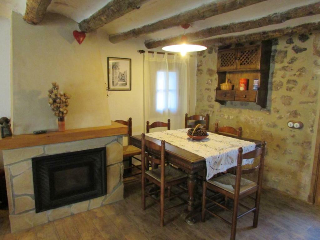 Can Font Guest House Siurana  Exterior foto